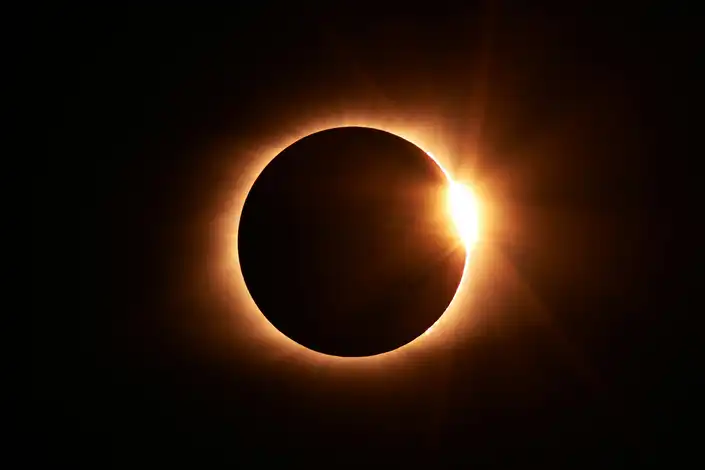 pourquoi-les-astronautes-de-l-iss-ne-sauront-pas-ou-regarder-pour-la-prochaine-eclipse-solaire