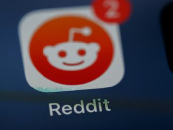  Est-ce que Reddit peut réellement détrôner Facebook? Un examen approfondi du réseau social préféré des geeks