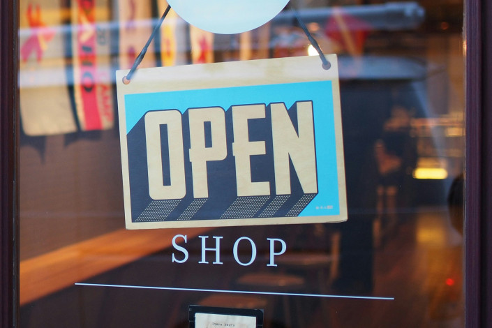 comment-utiliser-lintelligence-artificielle-dans-le-service-client-meilleures-pratiques-et-exemples