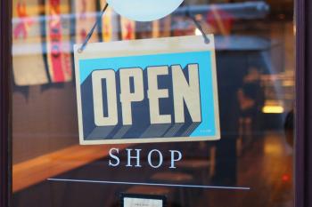  Comment utiliser l'intelligence artificielle dans le service client : meilleures pratiques et exemples