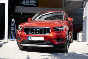  À la découverte du Volvo XC40 : La petite révolution suédoise du segment SUV compact