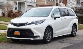  Exploration du Luxe et du Confort avec la Toyota Sienna