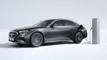  La Classe E de Mercedes-Benz: Une Révolution Automobile en Marche