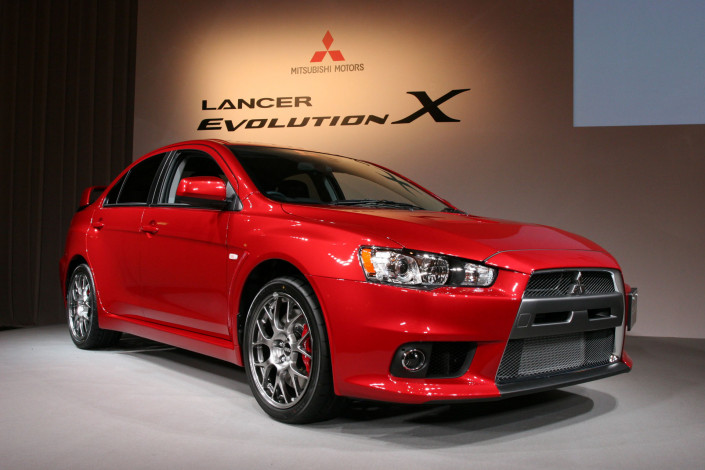 la-legende-de-la-lancer-decouvrez-le-nouveau-bijou-de-mitsubishi