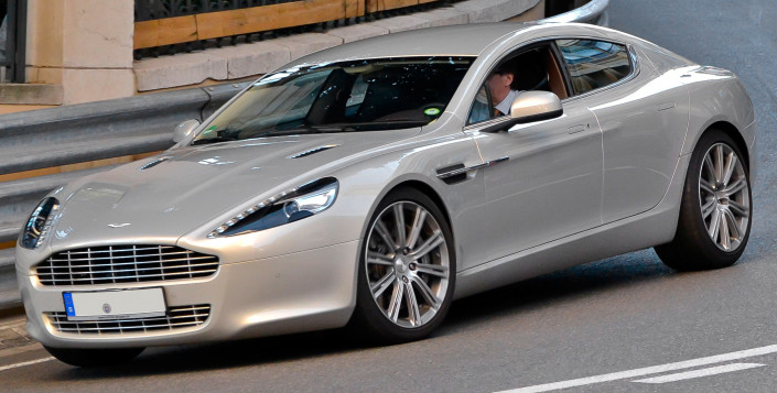 la-puissance-eclair-du-rapide-la-nouvelle-aston-martin-qui-va-vous-seduire