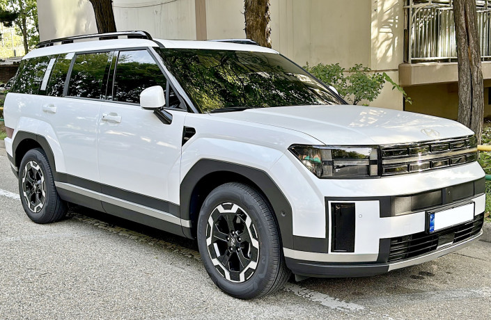 le-renouveau-du-suv-hyundai-santa-fe-luxe-et-puissance-en-un-seul-vehicule