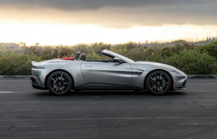 nouvelle-article-sur-la-vantage-daston-martin-la-quintessence-de-la-performance-automobile