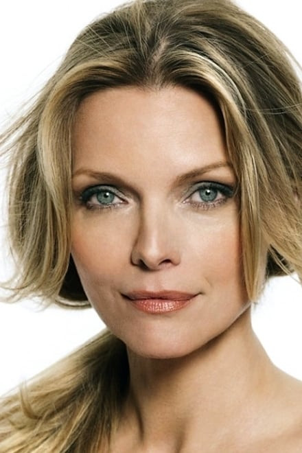 la-belle-en-blonde-le-parcours-cinematographique-de-michelle-pfeiffer