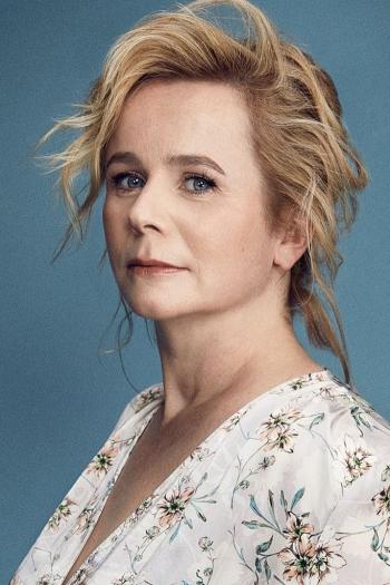  La brillante carrière d'Emily Watson: De la scène au grand écran