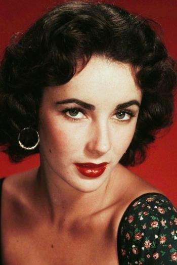  La Reine d'Hollywood: La Biographie Éblouissante d'Elizabeth Taylor
