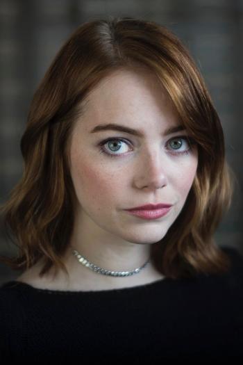  Le Charme de Cinéma: La Biographie d'Emma Stone