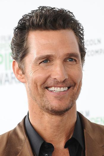  L'Éclatant Matthew McConaughey: Une Étoile d'Hollywood sous les Projecteurs