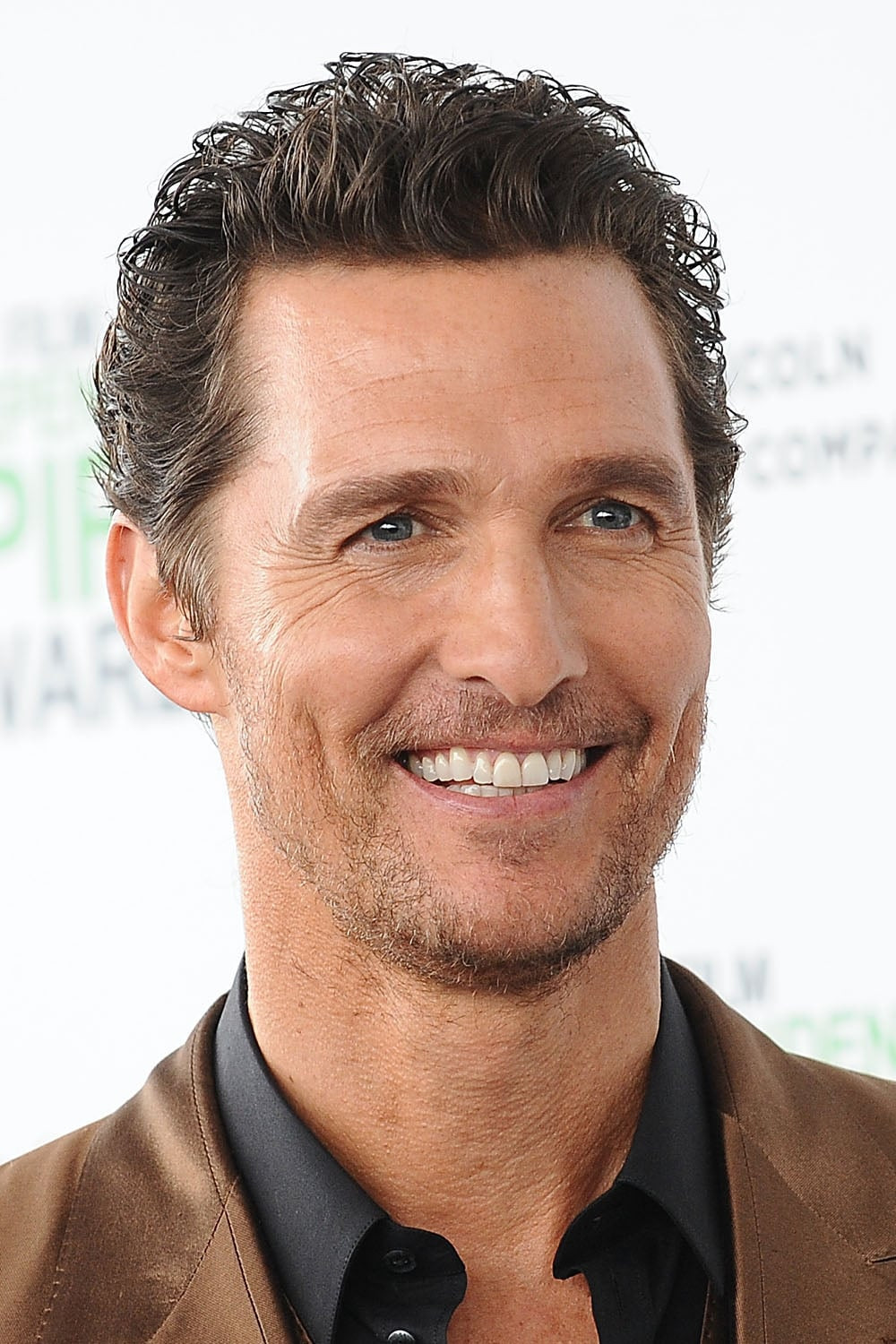 leclatant-matthew-mcconaughey-une-etoile-dhollywood-sous-les-projecteurs