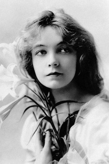  Un Portrait Émotionnel de Lillian Gish: La Première Dame du Cinéma muet